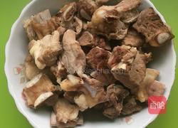 蜜汁香芒排骨的做法图解1