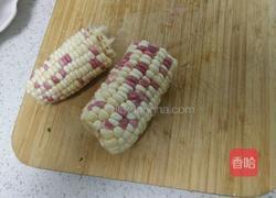 咸蛋黄玉米的做法图解1