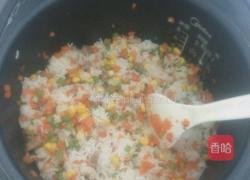 蛋包炒饭(海绵宝宝)的做法图解3