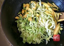 蟹味南瓜白菜小炒的做法图解5