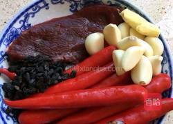 牛肉辣酱的做法图解1
