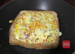 玉米面包披萨的做法图解5