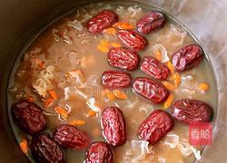 红豆薏米银耳粥的做法图解5