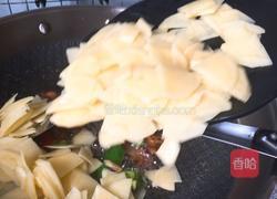 土豆片烧肉的做法图解10