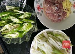 农家小炒肉的做法图解1