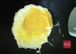 金针菇炒鸡蛋的做法图解4