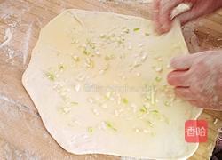 葱花大油饼（烫面）的做法图解7