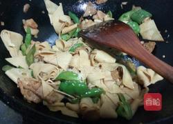 肉片尖椒豆皮的做法图解13