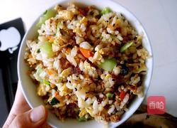 什锦炒饭的做法图解8