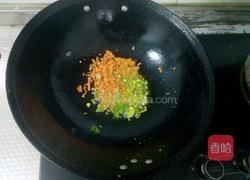 什锦炒饭的做法图解3