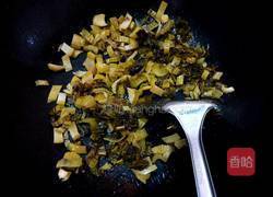酸菜炒鸡胗的做法图解6