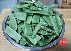 酱焖扁豆的做法图解1