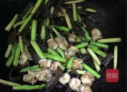 芦笋烩虾仁的做法图解4