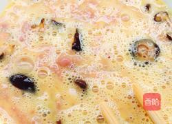 瘦肉煎鸡蛋的做法图解6