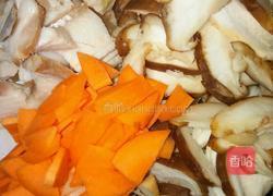 香菇肉片的做法图解1
