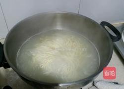 蔬菜炒面的做法图解4