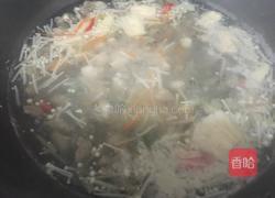 金针菇海蛎汤的做法图解6