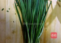 韭菜鸡蛋虾仁水饺的做法图解11