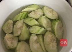 丝瓜蛋花汤的做法图解1