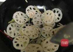 莲藕炒木耳的做法图解5