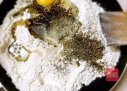 烙饼（中国式汉堡包）的做法图解1