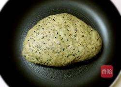 烙饼（中国式汉堡包）的做法图解2