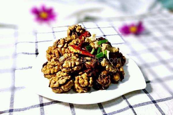 五香核桃仁的做法_五香核桃仁的做法大全_五