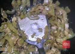 花肉豆豉焖苦瓜的做法图解6