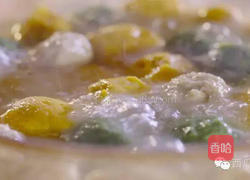 三色肉丸冬瓜汤的做法图解6