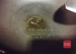 姜葱炒大闸蟹的做法图解5