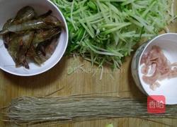 养生萝卜炖的做法图解1