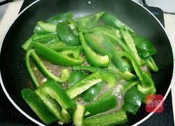 青椒炒牛肉（牛排）的做法图解8