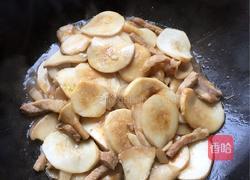 杏鲍菇炒肉的做法图解6