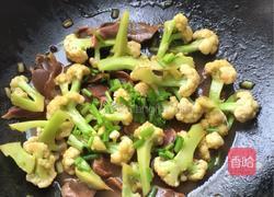 花菜炒鸭胗的做法图解6