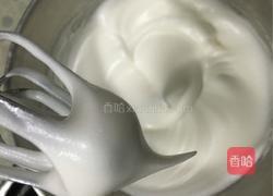 火龙果蛋糕卷的做法图解5