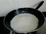 煤气灶炒锅米饭