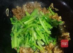 芹菜炒肉的做法图解6