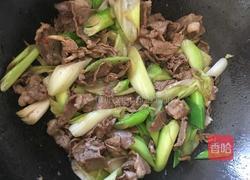葱爆羊肉的做法图解5