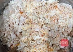 胡萝卜手擀面的做法图解1