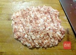 锅贴饺的做法图解2