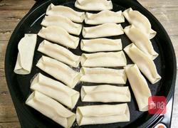 锅贴饺的做法图解11