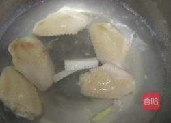 蜜汁鸡翅的做法图解1