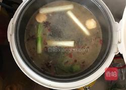 莲藕炖鸡腿的做法图解10