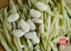泡椒炒猫豆的做法图解3