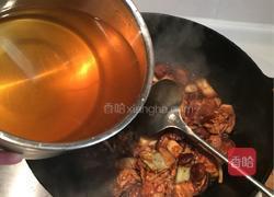 小鸡炖蘑菇的做法图解8