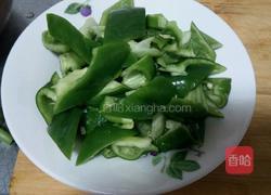 辣子鸡丁的做法图解3