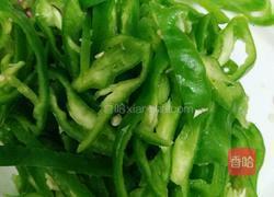 青椒炒肉的做法图解3