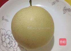 冰糖雪梨的做法图解1