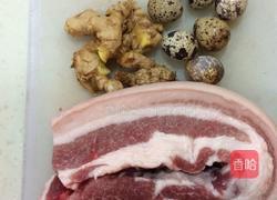 红烧肉鹌鹑蛋的做法图解1