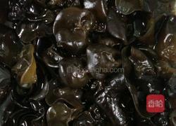 淮山炒木耳的做法图解1